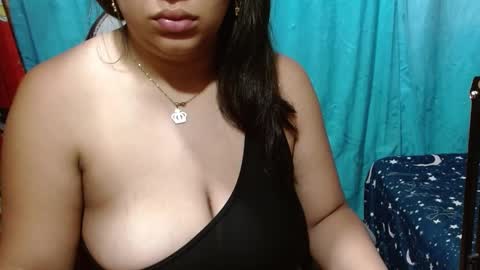 Snapshot of sofiia_77 chatting on 02.19.25 sofi online show from 02.19.25