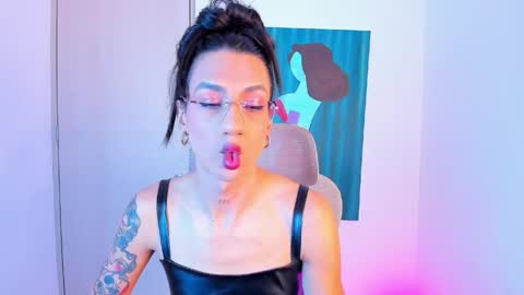 Snapshot of sofiia_grey_ chatting on 04.04.26 Sofi online show from 04.04.26