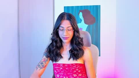 Snapshot of sofiia_grey_ chatting on 04.12.26 Sofi online show from 04.12.26