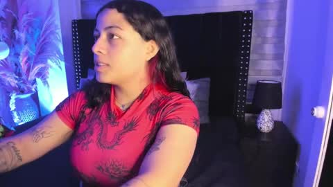 Snapshot of sofiia_rubb chatting on 02.12.25 Sofia online show from 02.12.25