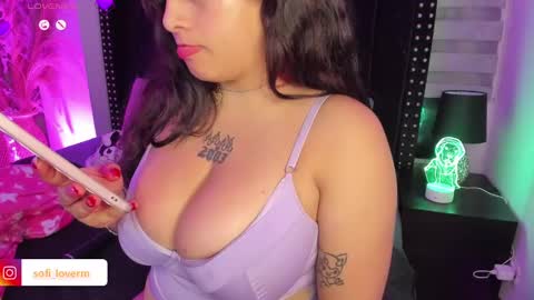 Snapshot of sofiia_rubb chatting on 02.19.25 Sofia online show from 02.19.25