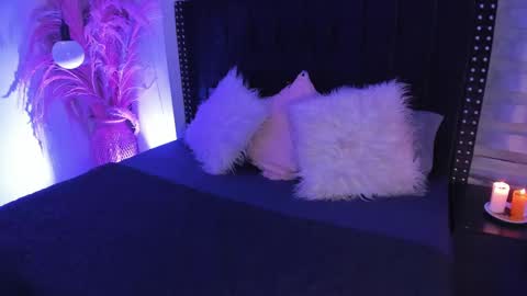 Snapshot of sofiia_rubb chatting on 10.08.25 Sofia online show from 10.08.25