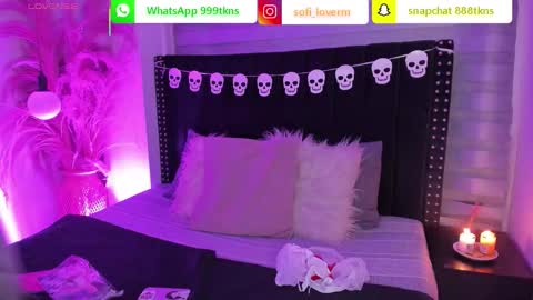 Snapshot of sofiia_rubb chatting on 10.20.25 Sofia online show from 10.20.25