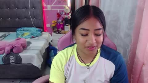 sofia Dreams online show from 01.17.25