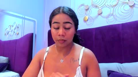 sofiifox online show from 10.29.25