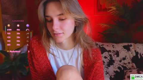 E online show from 10.05.25