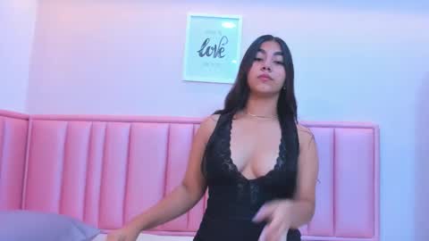 Rose  online show from 12.19.25