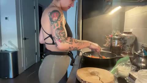 Soft Heat Maria online show from 12.15.25