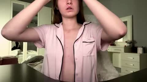 softlygirl online show from 02.26.26