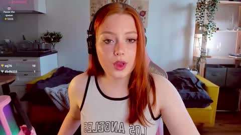 Snapshot of sofy_benson chatting on 09.11.25 Sofy online show from 09.11.25