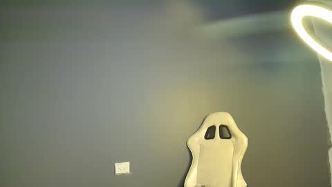 Snapshot of sofy_west chatting on 09.09.25 sofy west online show from 09.09.25