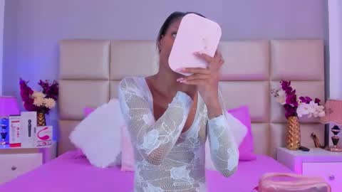   online show from 11.20.25