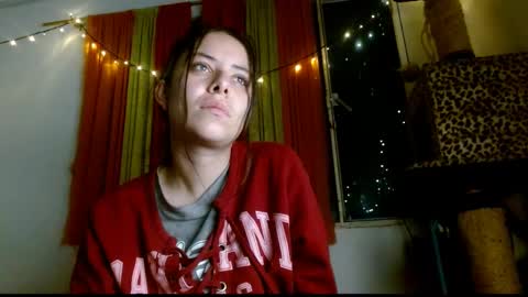 Snapshot of soka_lovers_04_ chatting on 01.08.25 Sofia online show from 01.08.25