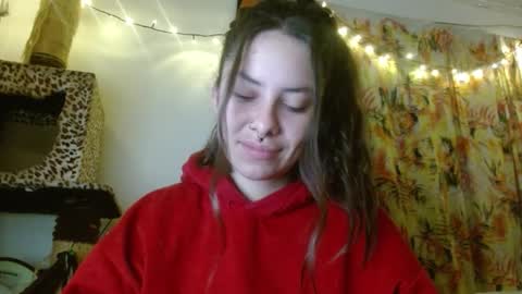 Snapshot of soka_lovers_04_ chatting on 11.26.25 Sofia online show from 11.26.25