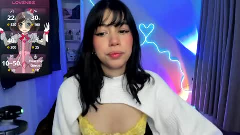 Snapshot of sol_lunaa23 chatting on 05.05.26 sol online show from 05.05.26