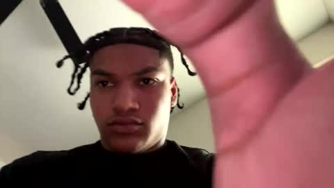 Snapshot of solanaandajizzle chatting on 04.14.26 SolanaAndAjizzle online show from 04.14.26