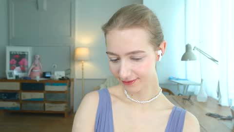 Bella online show from 01.26.25