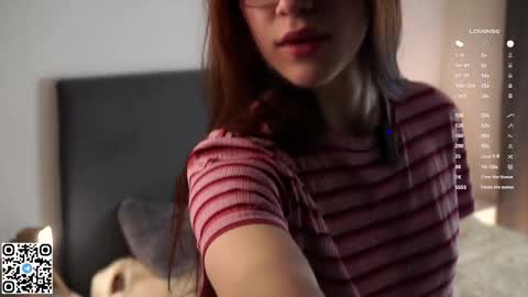 Snapshot of solaundree chatting on 10.05.25 Ela online show from 10.05.25