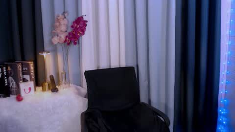 solen_304 online show from 02.24.26