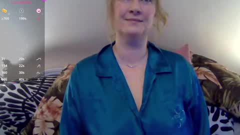 solesticia online show from 01.08.26