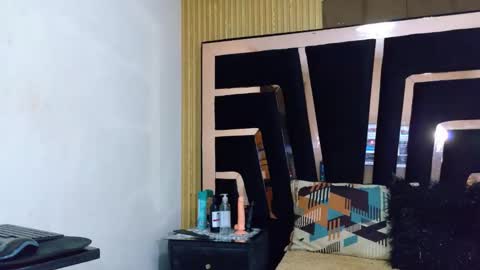 Snapshot of solevanss chatting on 11.14.25 Sol Evans online show from 11.14.25