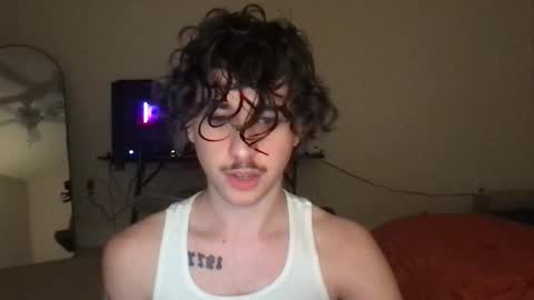 Snapshot of solis3 chatting on 09.30.25 Solis3 online show from 09.30.25