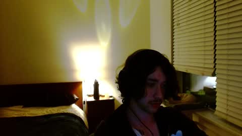 Snapshot of solis3 chatting on 12.21.25 Solis3 online show from 12.21.25