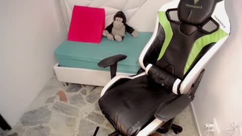 ESTEBAN online show from 06.19.26