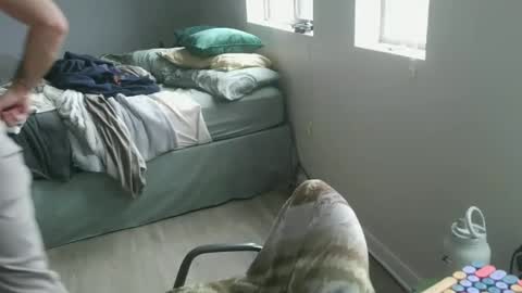 Snapshot of somerandom1109 chatting on 11.20.25 somerandom1109 online show from 11.20.25