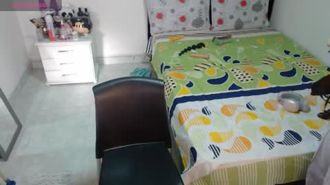 sonialatin69 online show from 04.09.26