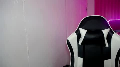 sonic_jess07 online show from 05.27.26