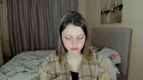 Snapshot of soninex chatting on 10.02.25 SoniNex online show from 10.02.25