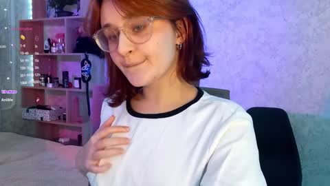 Snapshot of sonya_mikki chatting on 03.05.25 Sonya online show from 03.05.25