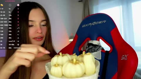 Eva 3 online show from 12.09.24