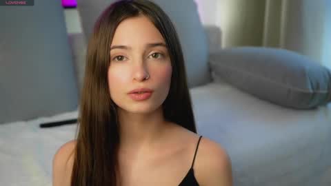 Eva 3 online show from 02.12.25