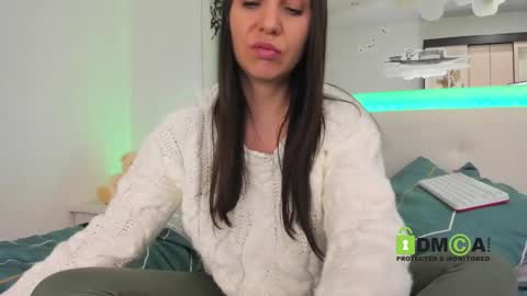 SonyaParadise online show from 01.31.25