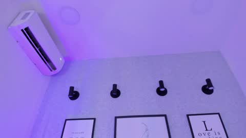 Sophia online show from 02.08.25