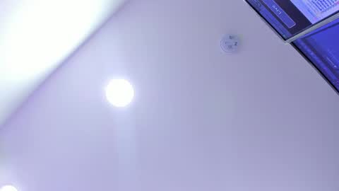 Sophia online show from 02.14.25