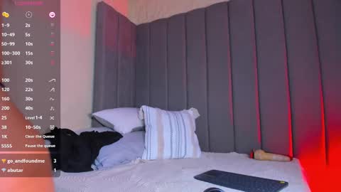 sophi_cooper29 online show from 11.20.25