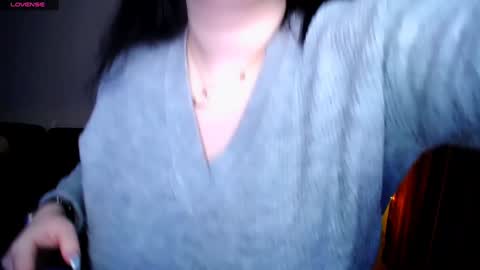 sophia__olsen online show from 01.23.25