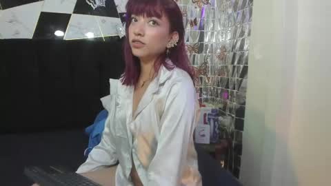 Sophia online show from 04.11.26