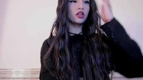 Sophia online show from 02.05.26