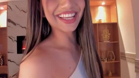 Sophia online show from 07.12.26