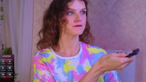 Sophia online show from 09.20.25