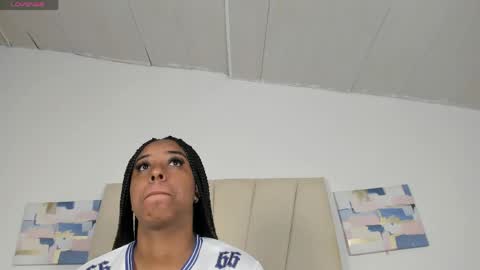 Snapshot of sophia_ebony___ chatting on 06.06.26 sophia_ebony___ online show from 06.06.26
