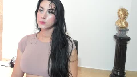 sophia CM online show from 01.21.25