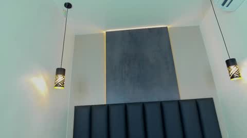 Sophi  online show from 01.24.25