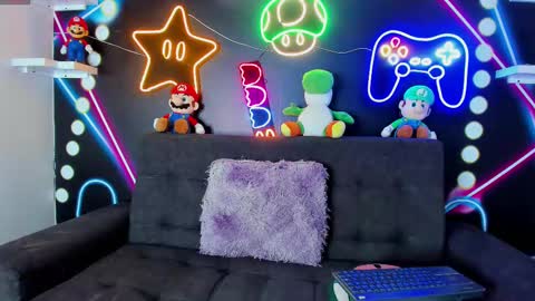 Sophi  online show from 03.03.25