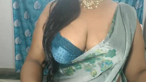 Snapshot of sophia_indian chatting on 07.02.26 Sophia Tamil online show from 07.02.26
