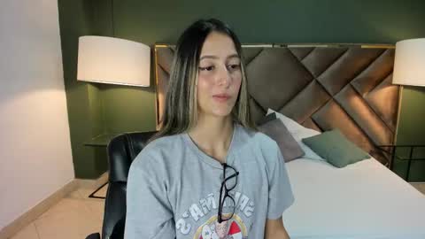 Sofia online show from 02.04.26